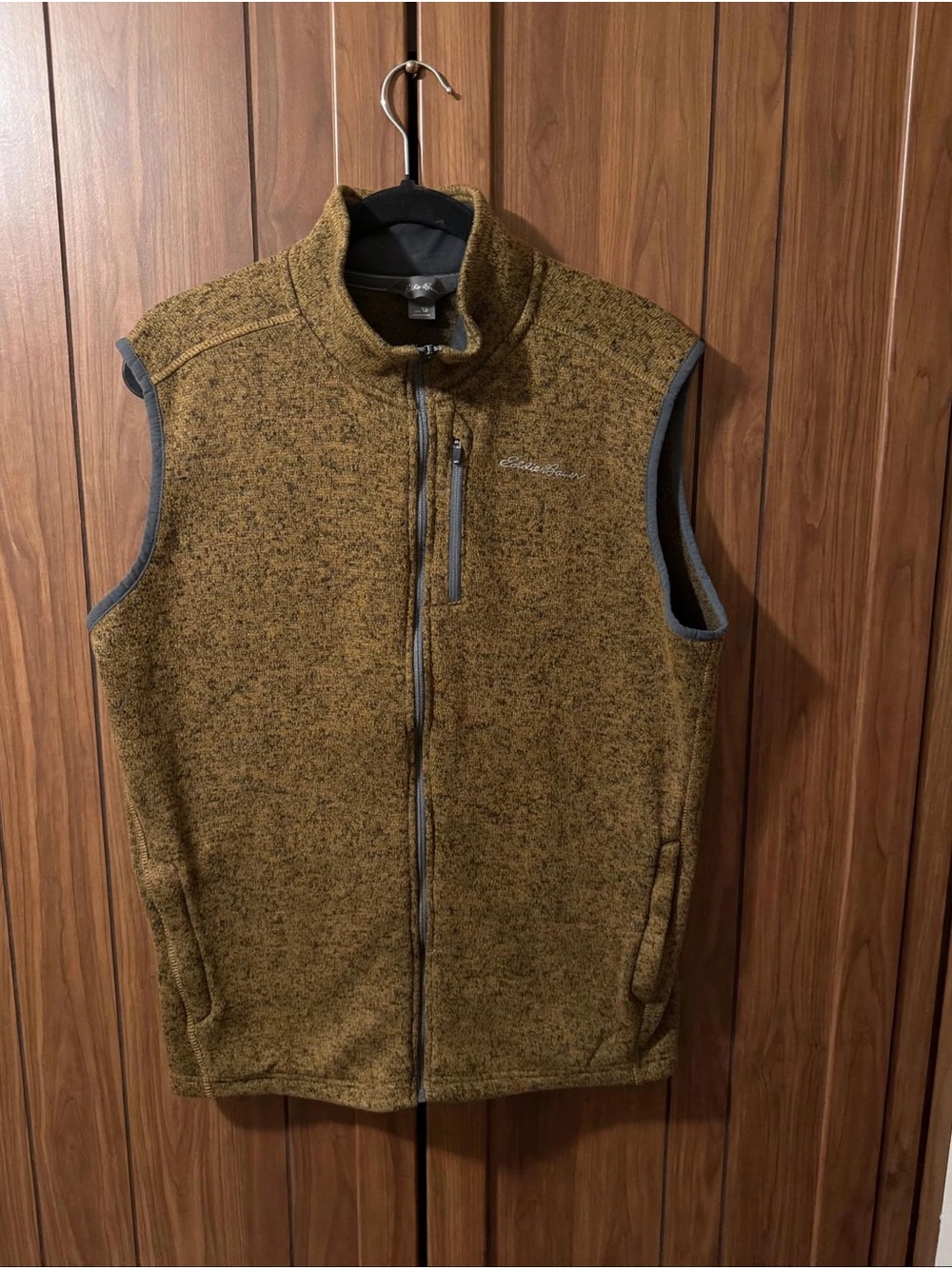 Eddie Bauer Men’s Sherpa Fleece Vest - Mustard Brown TM